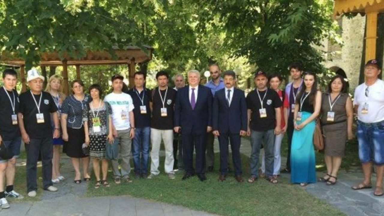 17. TÜRKSOY RESSAMLAR BULUŞMASI’NDA KKTC’Yİ KEMAL BEHÇET CAYMAZ TEMSİL EDİYOR