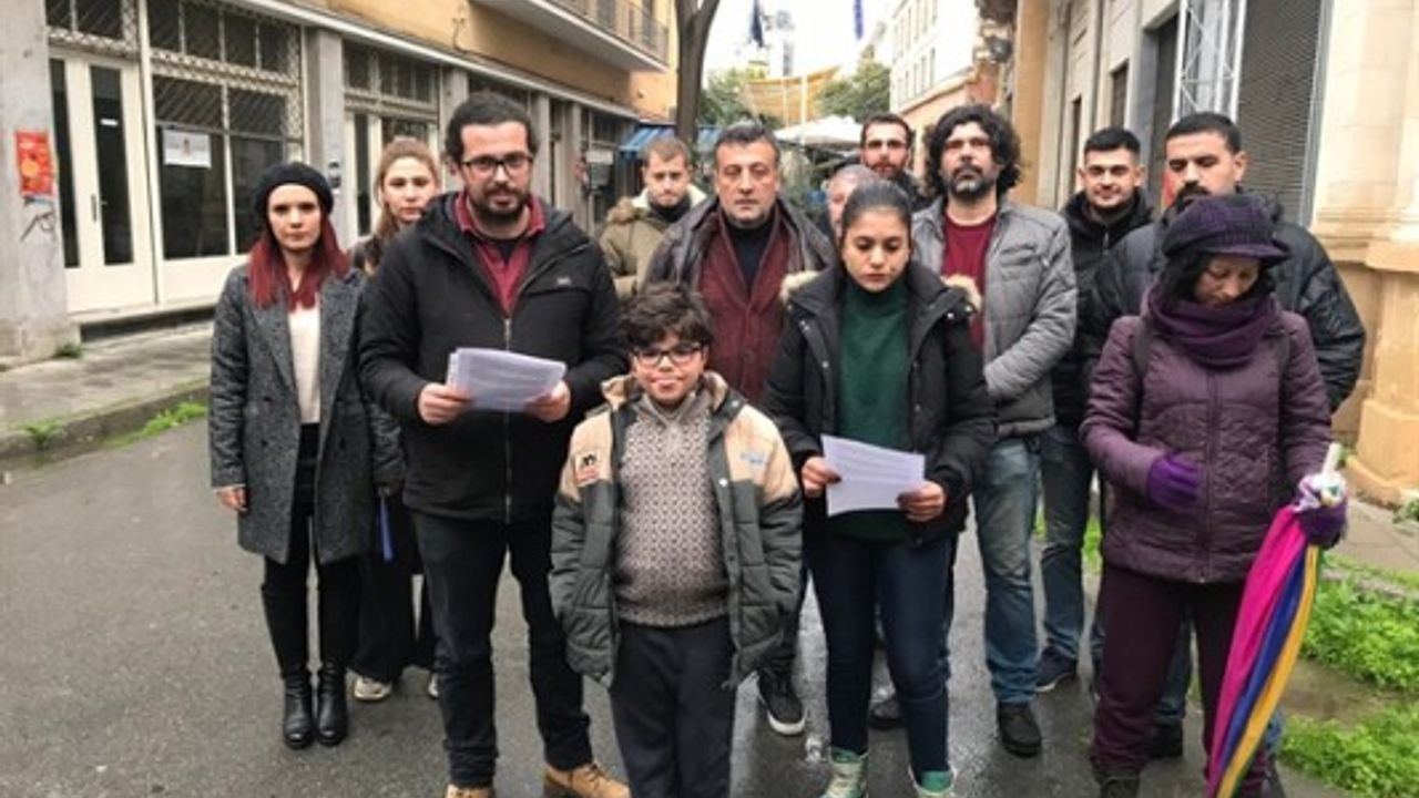 Bağımsızlık Yolu Rum yönetimi'ni protesto etti...