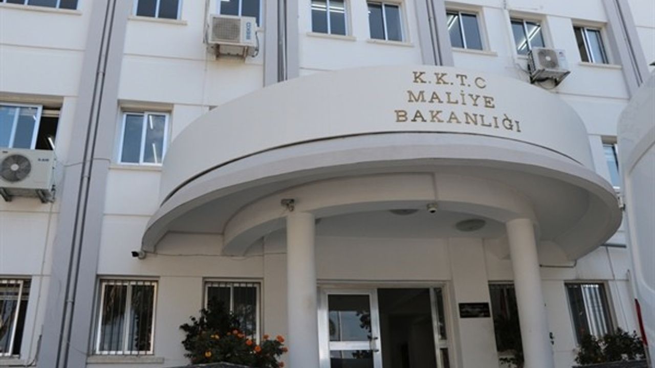 Belediyelerle ilgili protokoller sürüyor...