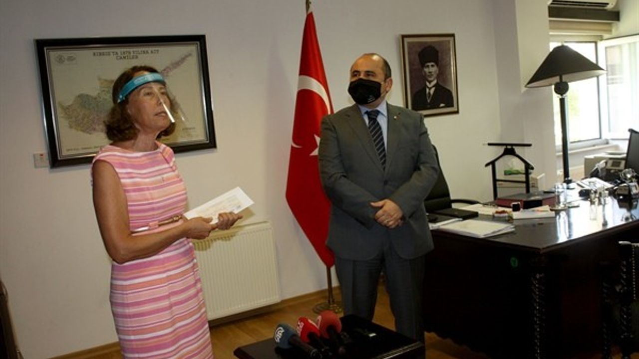 Türkiye’den Kayıp Şahıslar Komitesi’ne 100 Bin Dolar bağış