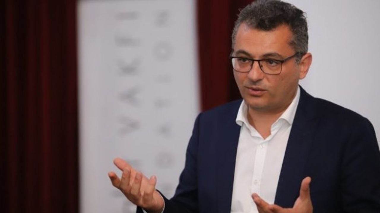 "Bu ülkeye verdiğiniz zararın haddi hesabı yok!"
