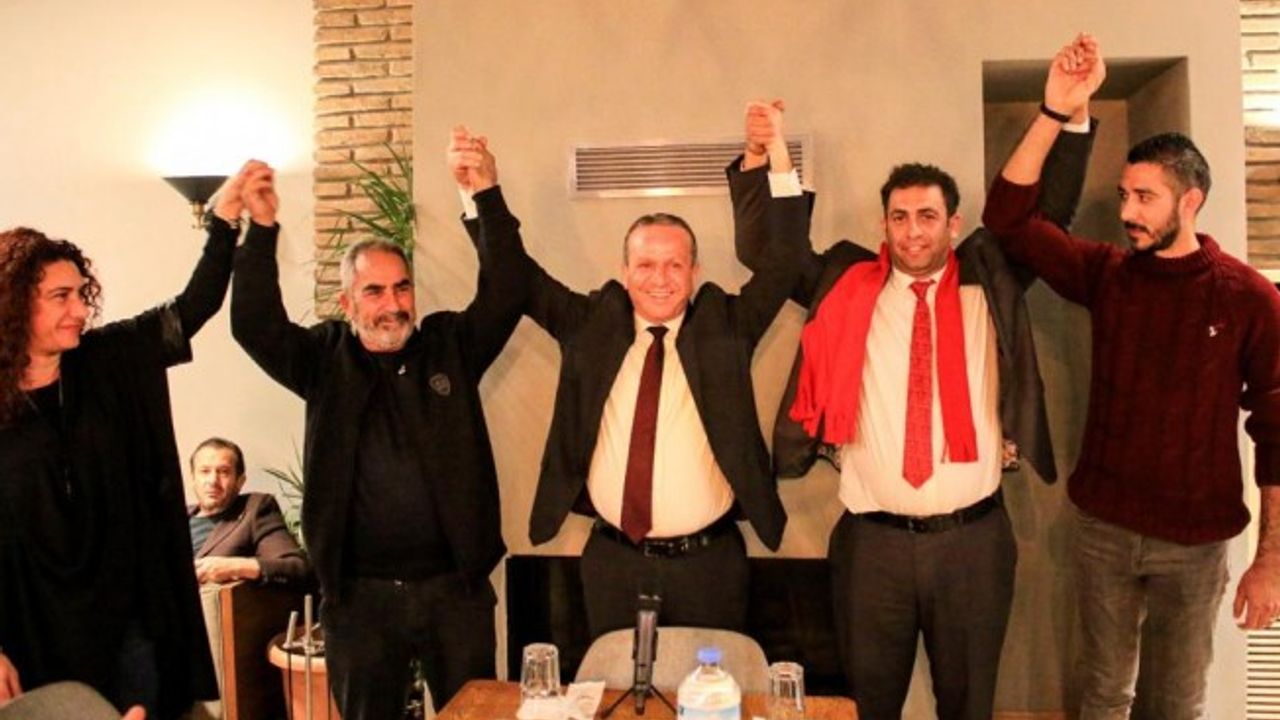 UBP’den istifa eden 94 kişi DP’ye katıldı...