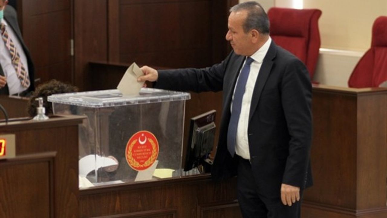 Meclis Başkanlığı için 4’üncü kez sandık kuruldu