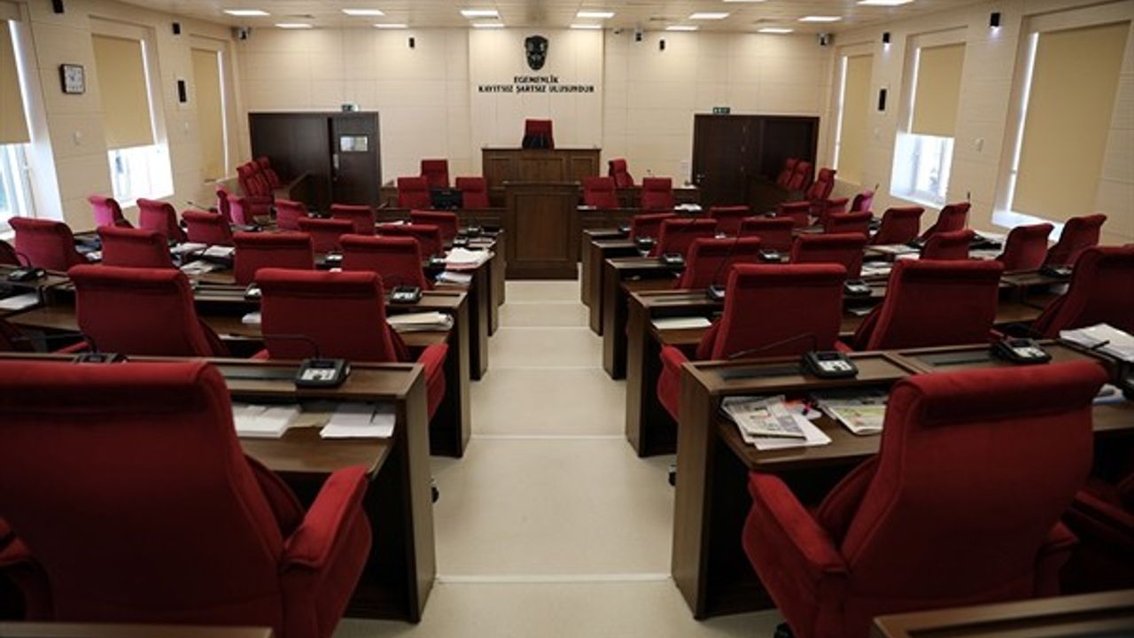 Meclis'te yarın gündem başkanlık divanı seçimi..