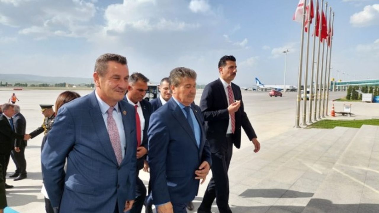 Cumhurbaşkanı Erdoğan, Başbakan Üstel ile görüşecek