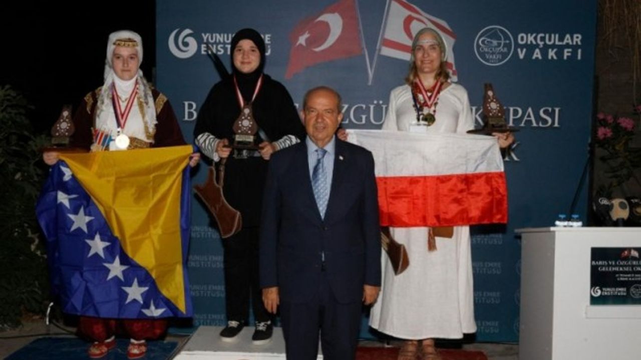 "Kıbrıs Türk halkı hak ettiği yere gelecektir"