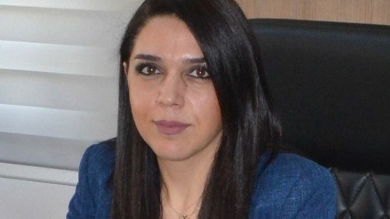 "AKSA konusunda 'softa şaşırtan' hükümet toplumu kandıramaz"