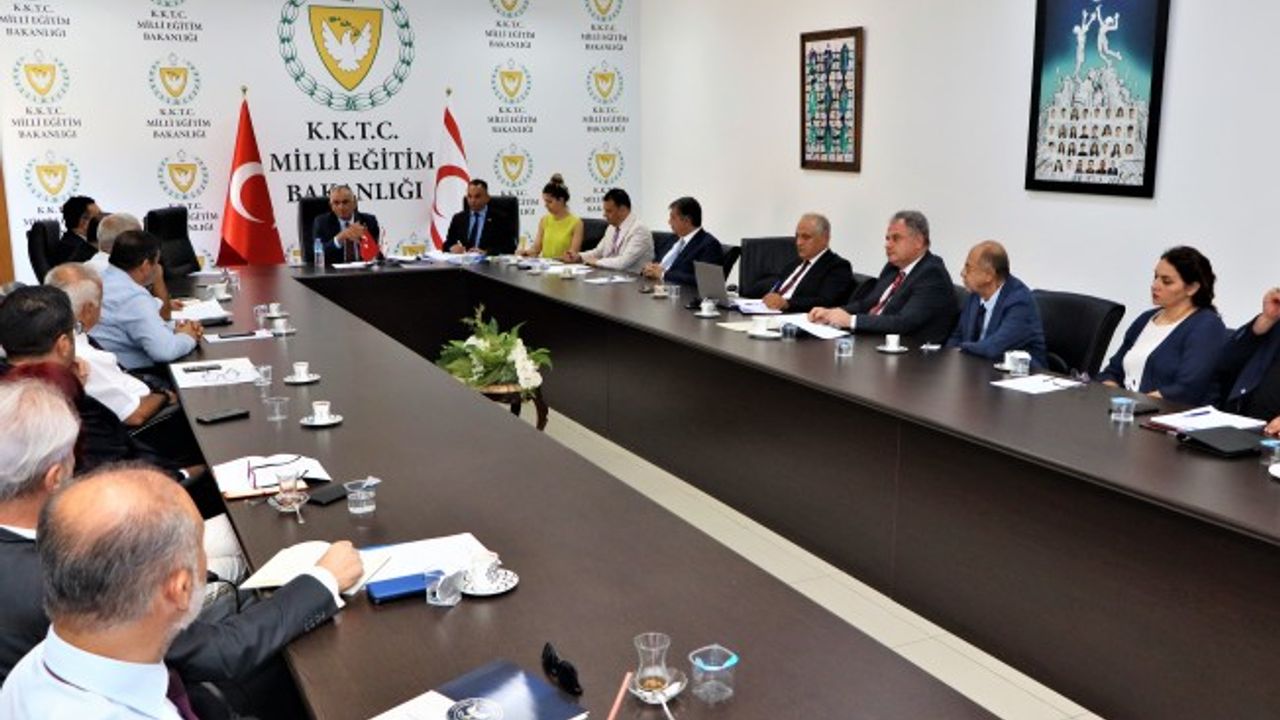 Çavuşoğlu, perşembe günü Ankara’ya gidiyor