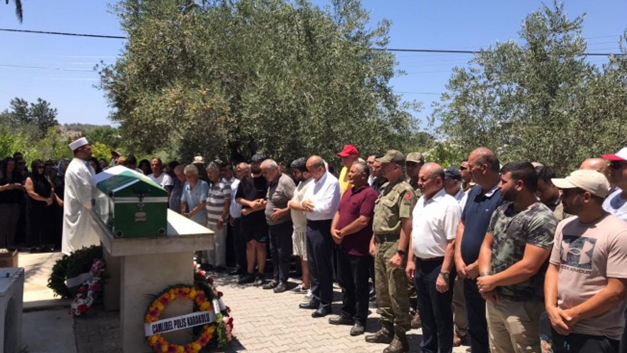 Hayriye Kaya gözyaşlarıyla son yolculuğuna uğurlandı