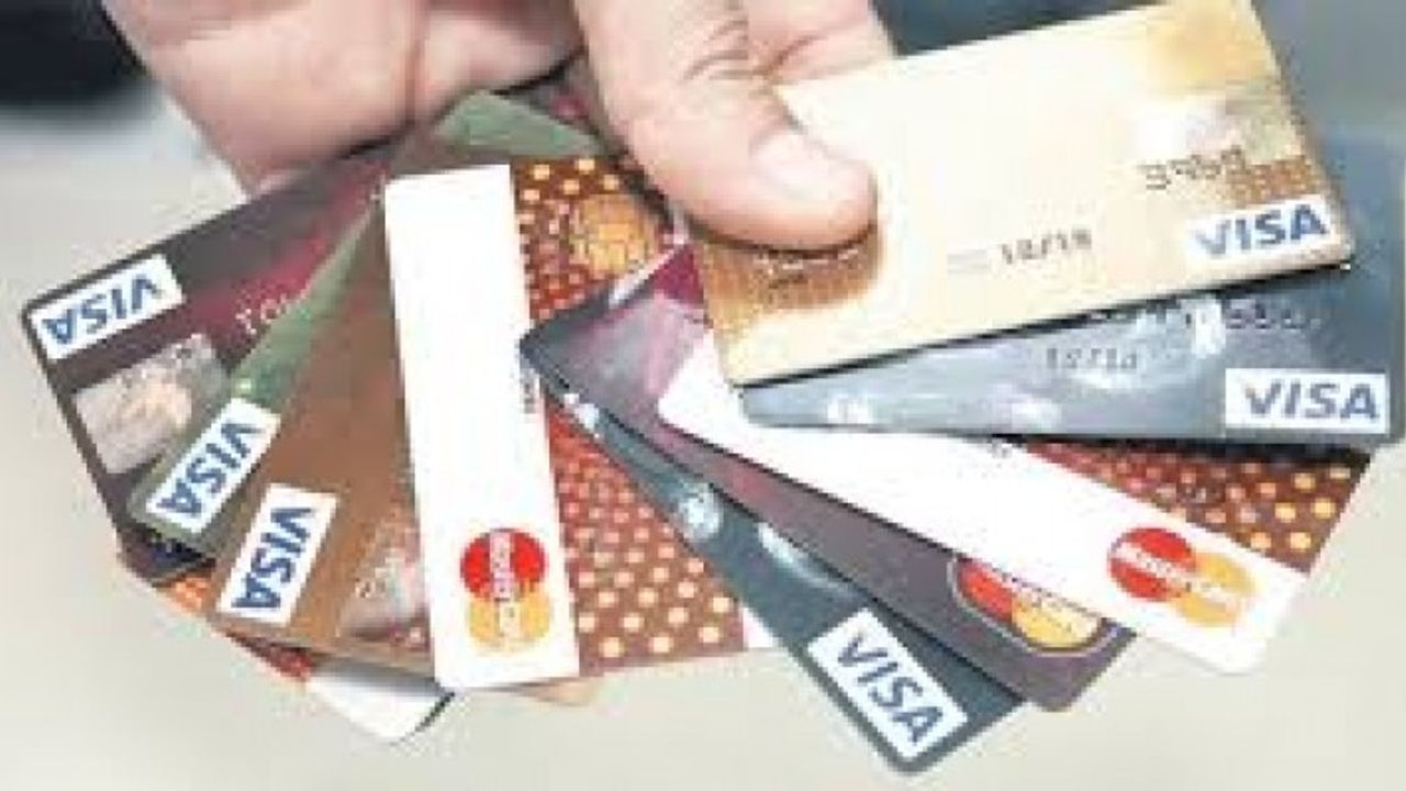 Kredi kartı dolandırıcılığından 3 kişi tutuklandı