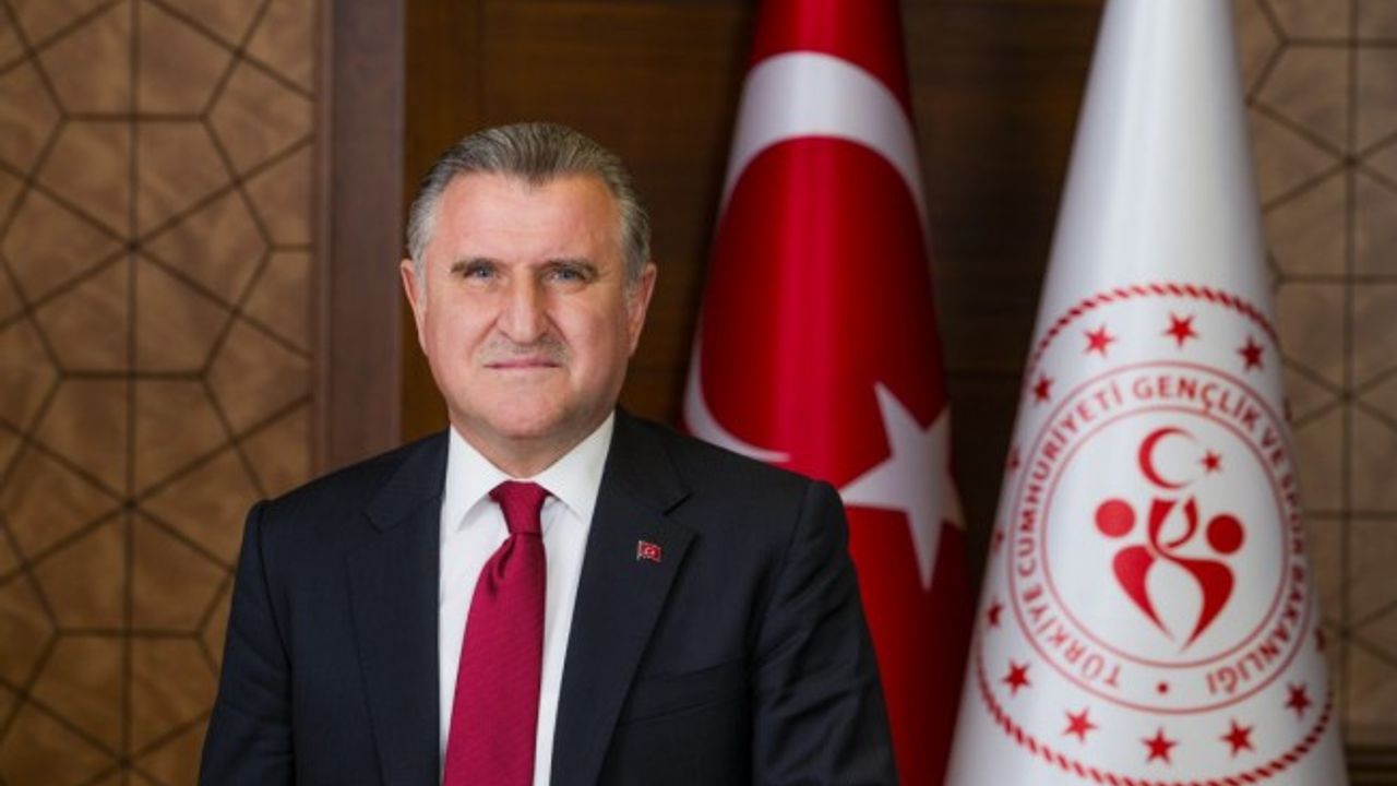 Türkiye Gençlik ve Spor Bakanı Bak, KKTC’ye geliyor