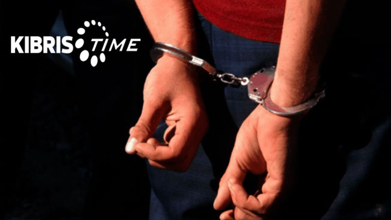 Ülkede ikamet izinsiz kalan 2 kişi tutuklandı