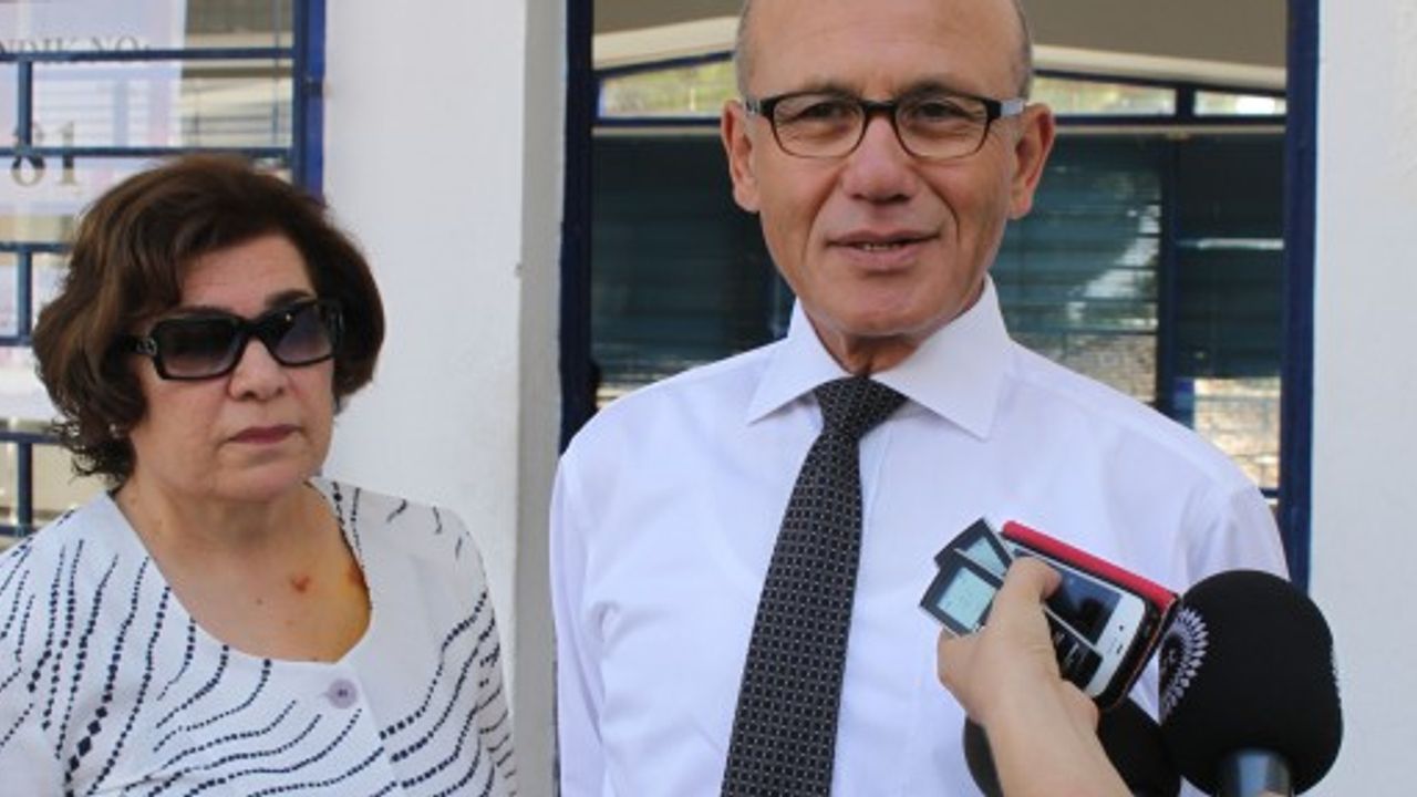TALAT “KIBRIS TÜRK HALKI DEMOKRASİSİ AÇISINDAN ÖNEMLİ ADIM ATIYOR”