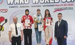 Kick-boks turnuvasında Hala Sultan İlahiyat Koleji öğrencisi Öksüz dünya ikincisi oldu