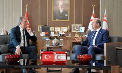 Cumhurbaşkanı Tatar, Abdullah Gül’ü kabul etti
