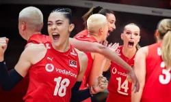 Türkiye A Milli Kadın Voleybol Takımı, Dünya Şampiyonası'nda tarihinde ilk kez finale yükseldi