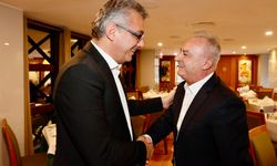 Erhürman, New York’ta DİSİ eski Başkanı Averof Neofitu ile görüştü