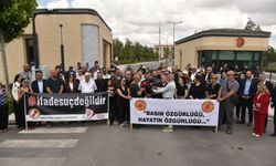 Ceza Muhakemeleri Usulü (Değişiklik) Yasası Meclis önünde protesto edildi