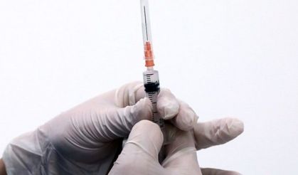 DSÖ: Covid-19 aşıları sihirli değnek değil