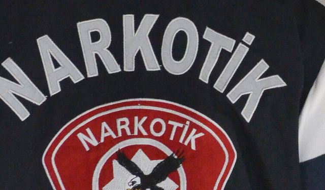 Metehan Kara Geçiş Kapısı’ndaki operasyonda yaklaşık 2 kilo uyuşturucu ele geçirildi