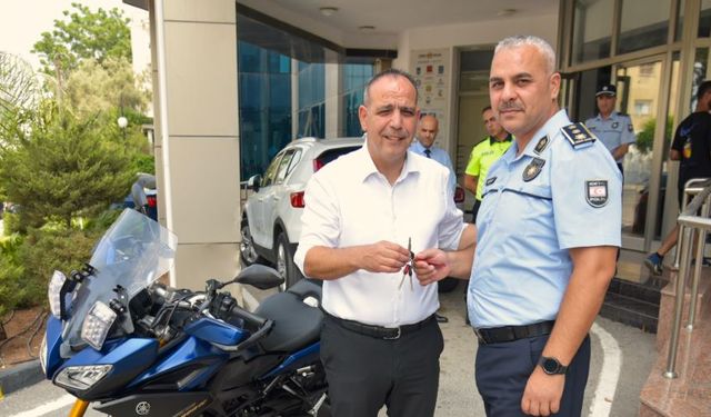 LTB’den Lefkoşa Polis Müdürlüğü’ne motosiklet bağışı