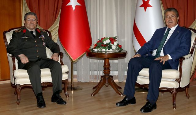 Başbakan Üstel, Türkiye Genelkurmay Başkanı Bayraktaroğlu’nu kabul etti