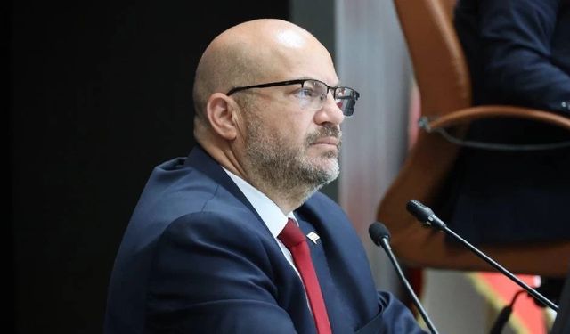 “Geleceğimizi Dijital Tehlikelere Teslim Etmeyeceğiz”