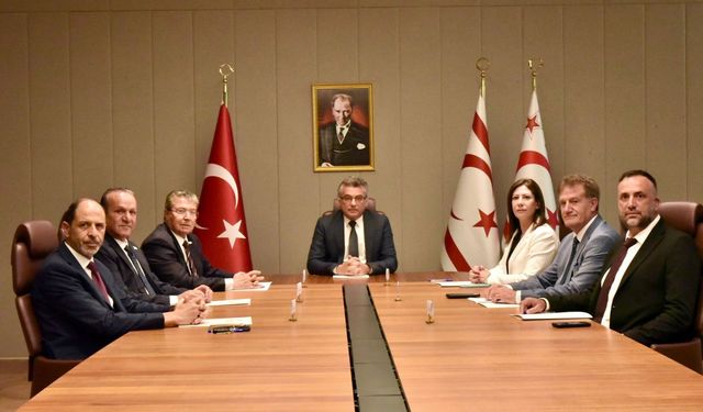 Siyasi Partiler Konseyi Cumhurbaşkanlığında toplandı