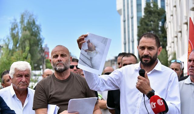 “Taleplerimiz yerine getirilene kadar tüm bölgelerde ve Teknecik'te eylemlerimiz sürecek”