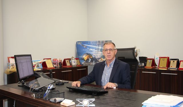 “Hava trafik kontrolörleri gökyüzündeki uçuş emniyetinin görünmez kahramanlarıdır”