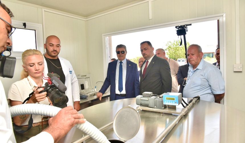 Başbakan Üstel, Minareliköy Süt Toplama Merkezi'nde incelemelerde bulundu