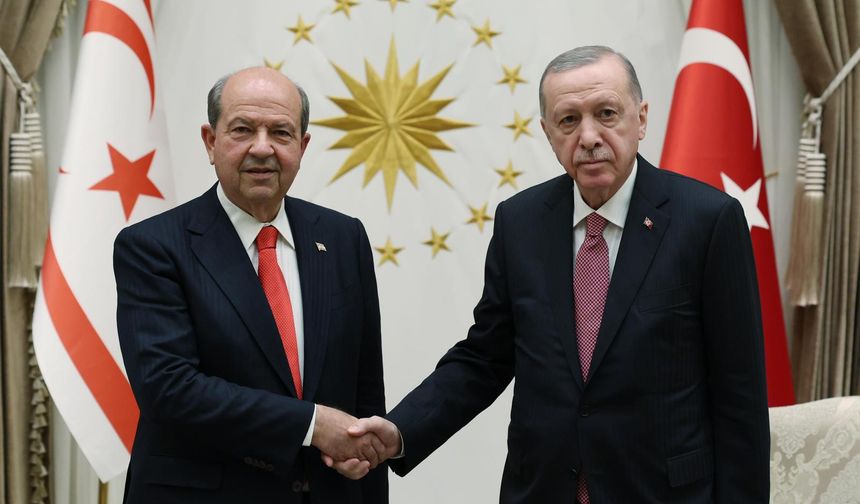 Tatar, TC Cumhurbaşkanı Erdoğan ile telefonda görüşüp, bayramlaştı