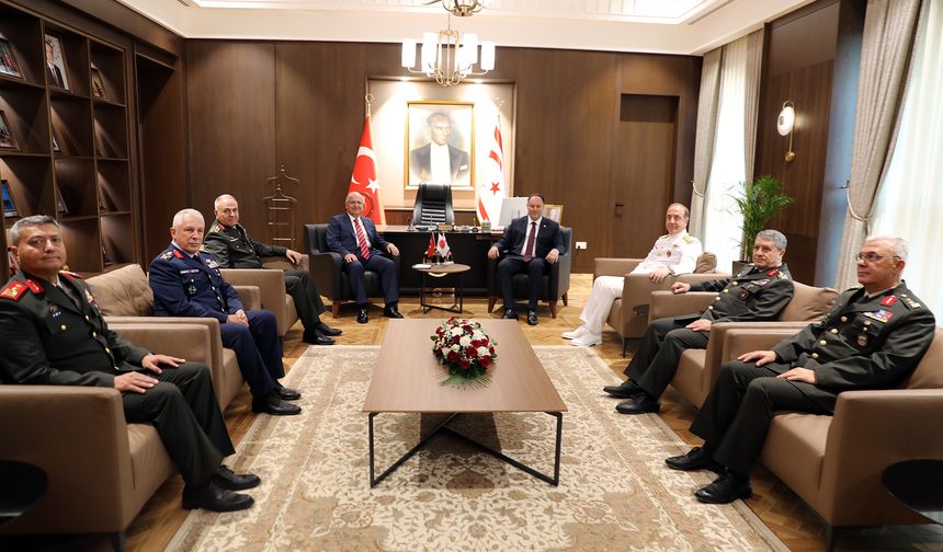 Öztürkler, Güler ve TSK komuta kademesini kabul etti