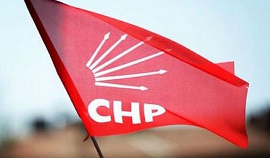 CHP kurultay iptal davası ertelendi