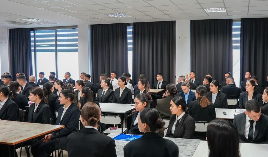 175 polis memuru ile 25 itfaiye memuru aday adayı Polis Okulunda temel eğitimlerine başladı