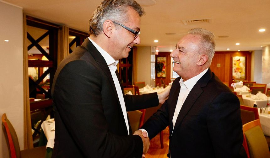 Erhürman, New York’ta DİSİ eski Başkanı Averof Neofitu ile görüştü