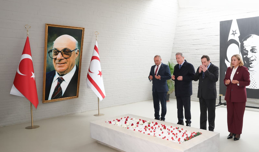 Hulusi Akar, KKTC'de temaslarda bulundu