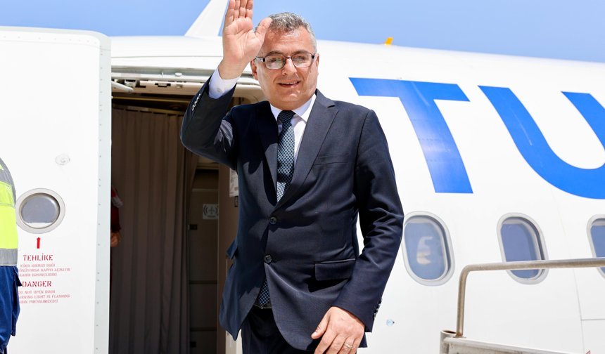 Erhürman Antalya Diplomasi Forumu’na katılmak üzere Türkiye'ye gitti