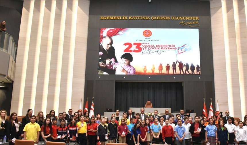 Genel Kurul koltuklarına bu kez çocuklar oturdu…