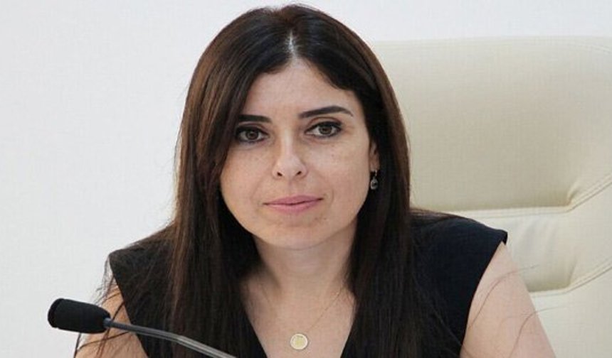 İzlem Gürçağ Altuğra UBP'den istifa etti, HP'ye geçme kararı aldı