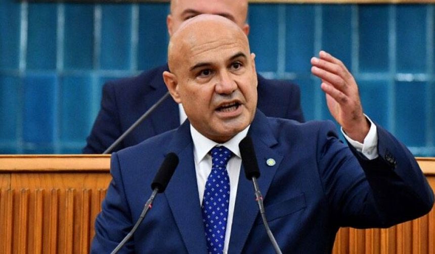 Turhan Çömez’den Kıbrıs Zirvesi Öncesi Dikkat Çeken İddialar