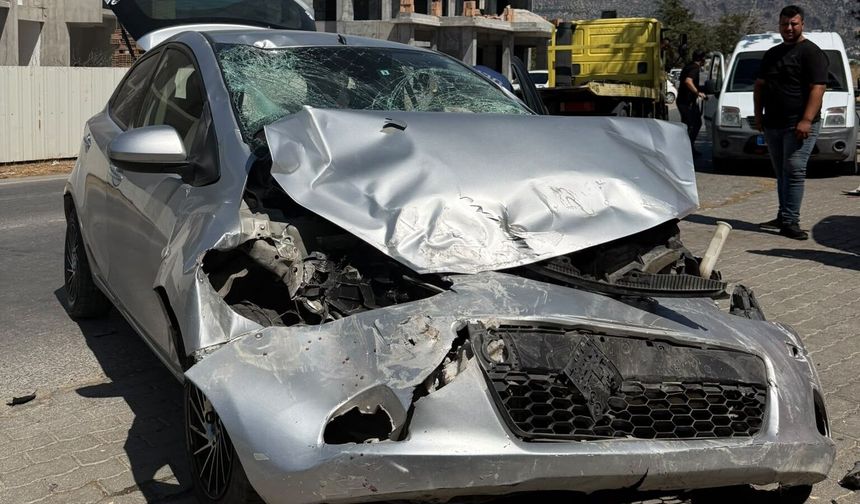 Sürücü kaçak çıktı, aracında uyuşturucu bulundu
