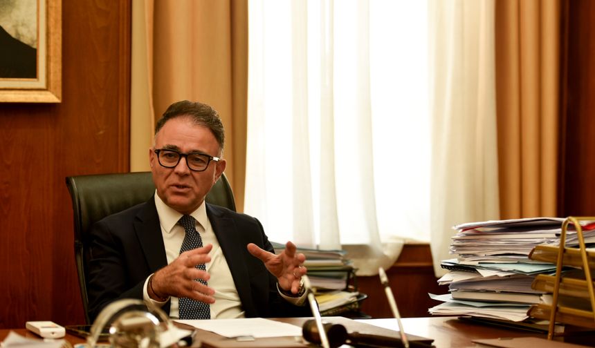 “Vatandaşlık görevinizi yerine getirin, sandığa gidin”