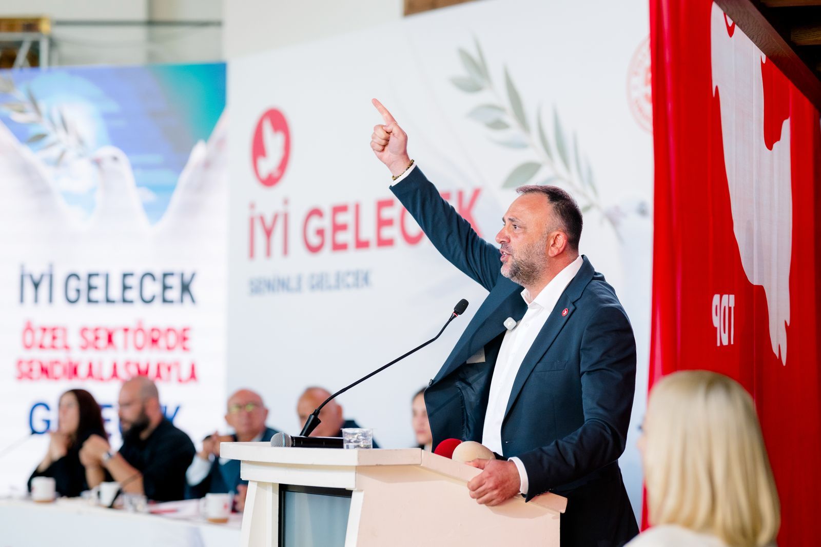 “Dokunulmazlık taahhüdünü siz de imzalayın”